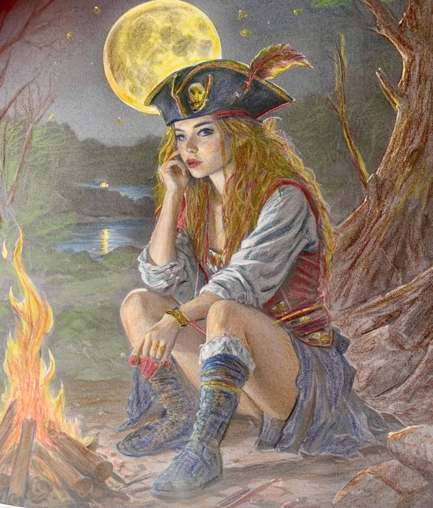 Piratin am Lagerfeuer